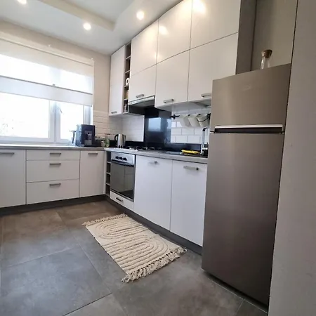 Atlas Arena, Zoo, Fala, Mandoria, Lotnisko, Parking